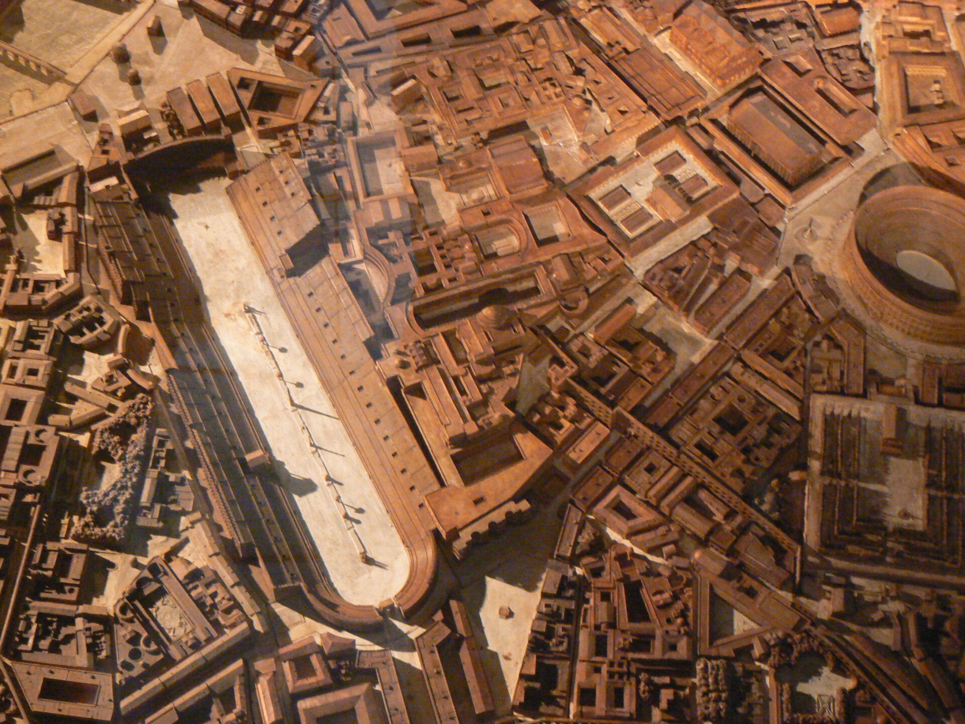 Chariot Racing in Ancient Rome: The Dangerous Spectacle That Captivated an Empire 4 Chariot Racing in Ancient Rome: The Dangerous Spectacle That Captivated an Empire